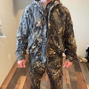 Gamehide Scentlok jacket and pants.